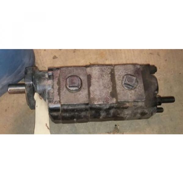 COMMERCIAL INTERTECH / PARKER HYDRAULIC PUMP Tandem/Dual Gears #3 image