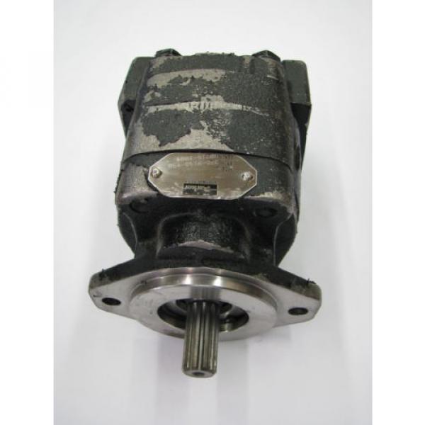 New Parker 326-9110-490 Hydraulic Pump #4 image