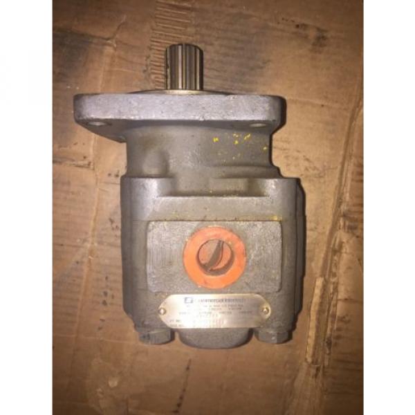 Commercial Intertech 303 Hydraulic Pump P/N 303 921 9461 077-4843 Y012-5936 #1 image