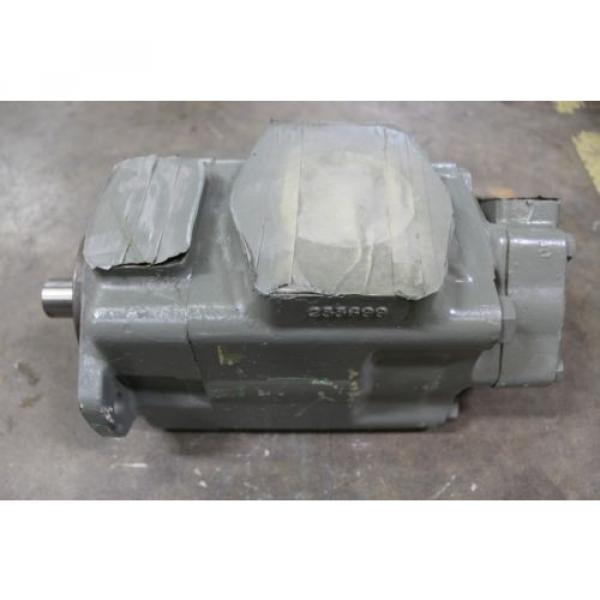 REBUILT VICKERS 4525V50A14 1CC10 180 ROTARY VANE HYDRAULIC PUMP 3.5&#034; IN 1.5&#034; OUT #1 image