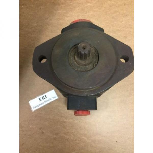 VICKERS HYDRAULIC PUMP V10 1B2B 11A 20.  Loc 92C #1 image