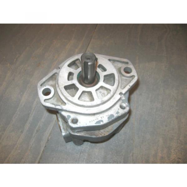 Parker Gresen 7/8&#034; Shaft 1/4&#034; Key Hydraulic Pump 2 Bolt Flange VP16100C5N3 #2 image