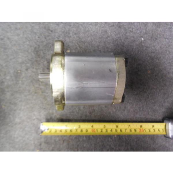 NEW REXROTH GEAR PUMP # 9510-290-126 #1 image