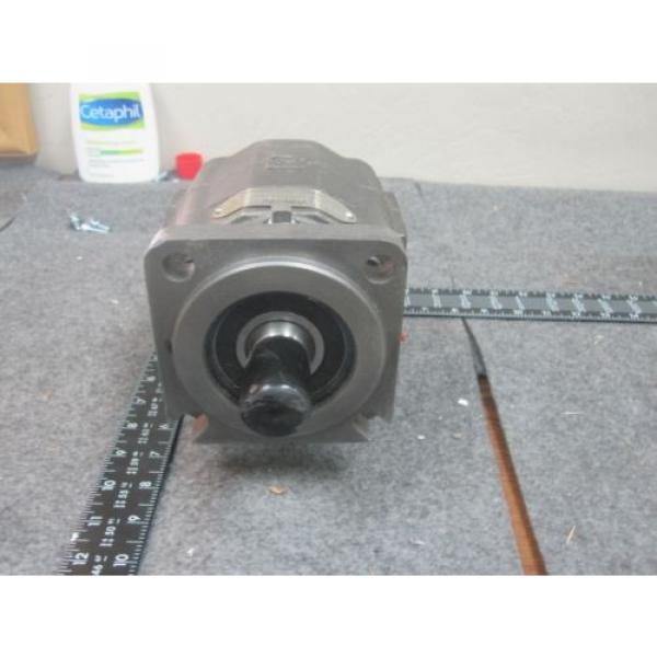 NEW PERMCO HYDRAULIC PUMP # M5000C731ADNK20-32 #4 image