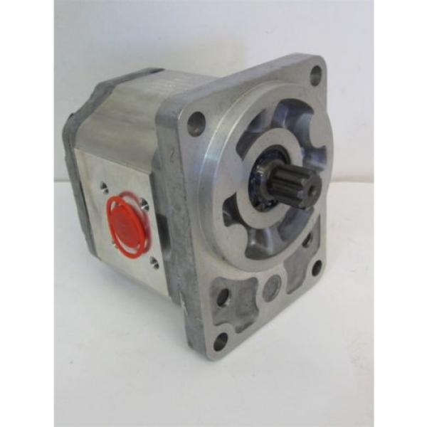 Sauer Danfoss 111.20.060.00, SNP2 Standard Gear Pump #1 image