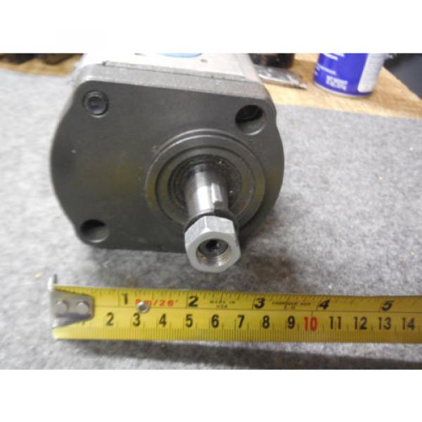 NEW LIVENZE GEAR PUMP # 1041904 #2 image