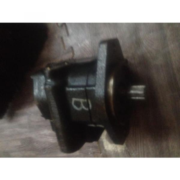 PARKER HYDRAULIC GEAR PUMP 337-9202-012 #3 image