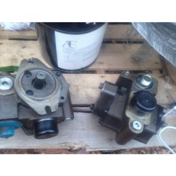 PARKER HYDRAULIC GEAR PUMP 337-8102-005 #1 image