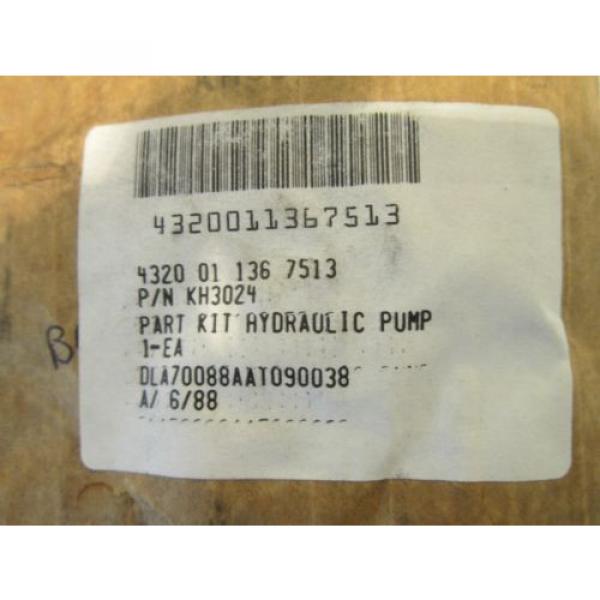 Hydraulic Pump Parts Kit NSN: 4320011367513 #2 image