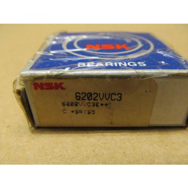 1 NIB NSK 6202VVC3 RADIAL/DEEP GROOVE BALL BEARING 15MM ID, 35MM OD, 11MM WIDTH #2 image