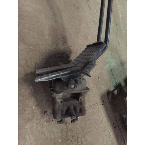 Fiat Hitachi FH130-3 steering valve and pedals For Digger excavator #2 image