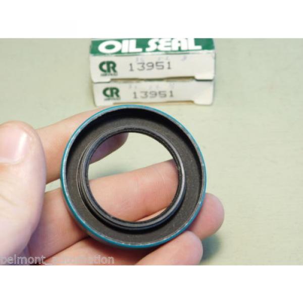 BRAND NEW - LOT OF 3x PIECES - CR Chicago Rawhide 13951 Oil Seals #4 image