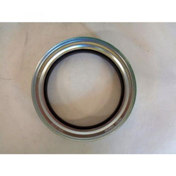 NEW CHICAGO RAWHIDE 34975 OIL SEAL #2 image