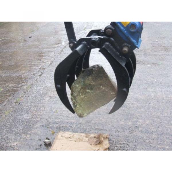 Manual Mechanical Grapple / Grab for Excavator / Digger 4 - 5.5 Ton #1 image