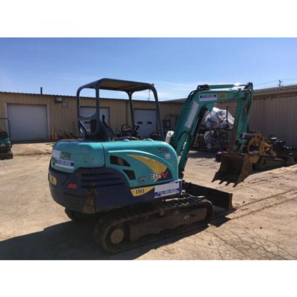 2010 IHI Mini Excavator, 1200 Hours, Rubber Tracks, Back Fill Blade, Plumbed #4 image