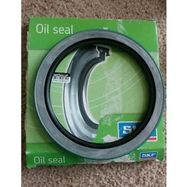 *NEW* SKF OIL SEAL CRWH1, 49301 #1 image