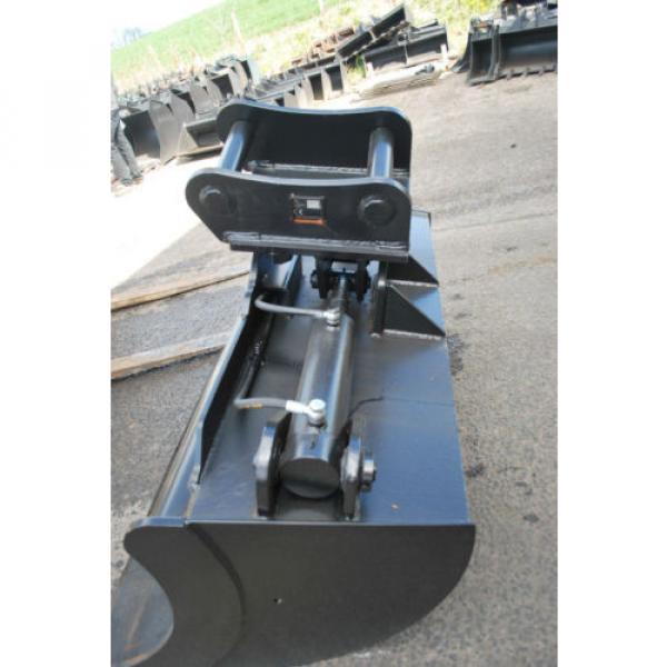 Heavy Duty Hydraulic Tilt Bucket (2 cyl) for 6 - 8 Tonne Excavator Digger #3 image