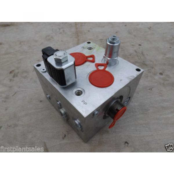 12v Parker Electronic Hydraulic Valve Block P/N 8F4437J #2 image